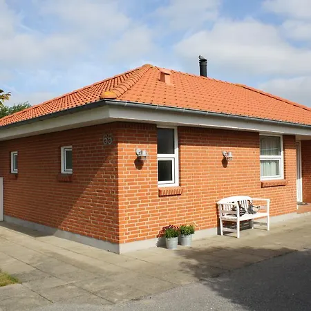 Дом отдыха Holiday - Solsortevej - 021365 *
